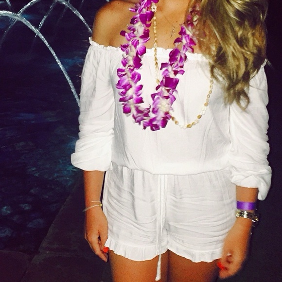 Brandy Melville white Romper - Picture 1 of 5